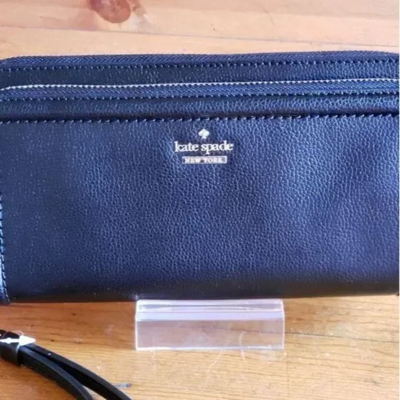 Kate Spade Patterson Drive Anita Leather Wristlet Wallet Continental Zip Around